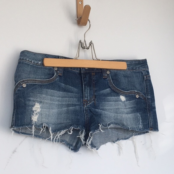 Roxy Jean shorts - Picture 1 of 5